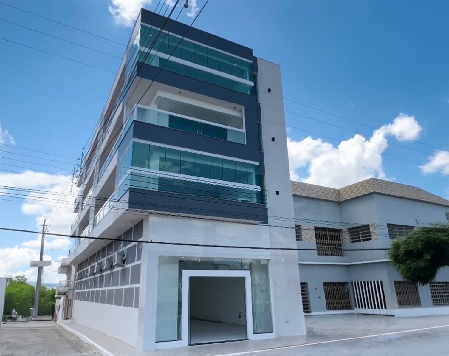 Edifício Machado — Construção mista em Praia Grande/SP